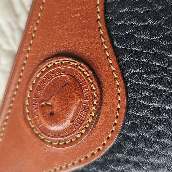 VTG Dooney & Bourke AWL Navy Blue Cosmetic Bag - Picture 2 of 12